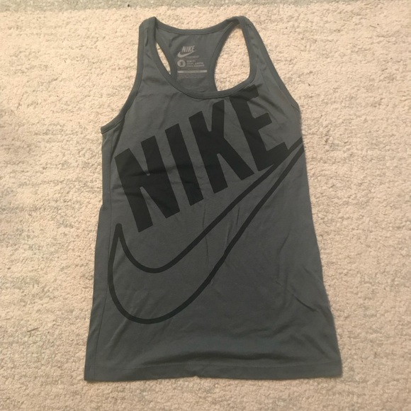 Nike Tops - NIKE TANK TOP